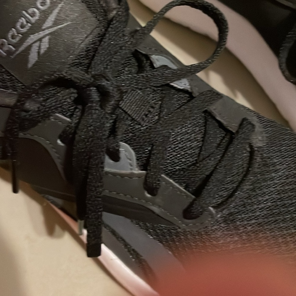 Men’s Reebok size 10 - Picture 5 of 8
